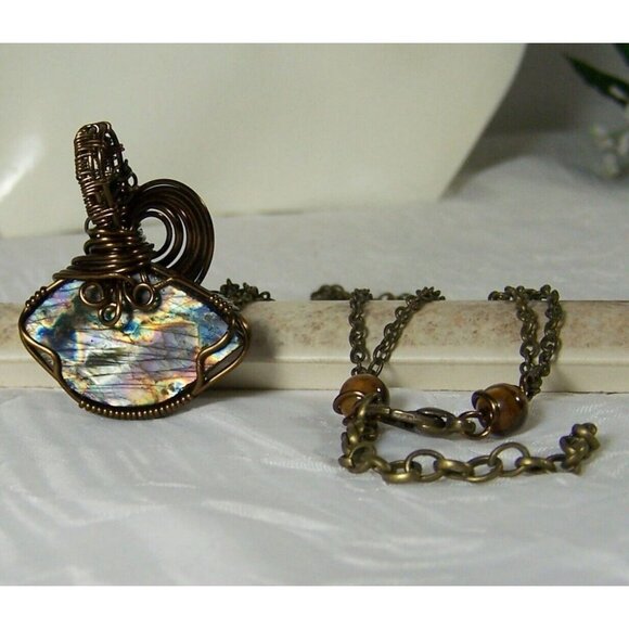 Artisan Design Copper Wire Wrapped Labradorite Pendant Necklace Jewelry OOAK - Picture 2 of 10
